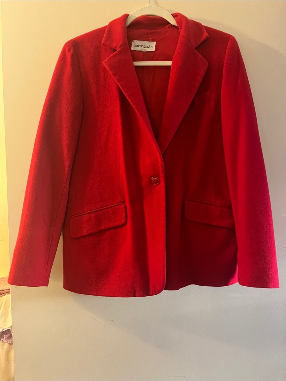 Vintage Bloomingdale's Vibrant Red Single-Button Women's Blazer